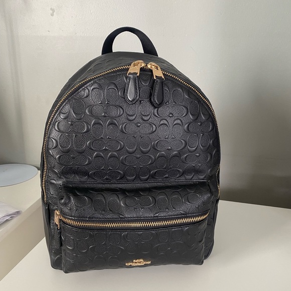 Coach embossed Charlie medium backpack - Picture 2 of 7